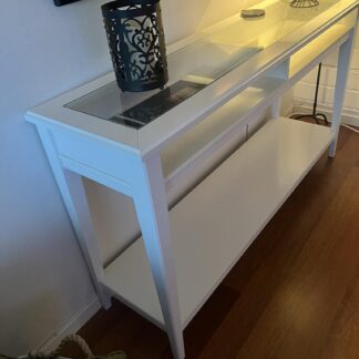 Liatorp konsollbord/kan levere